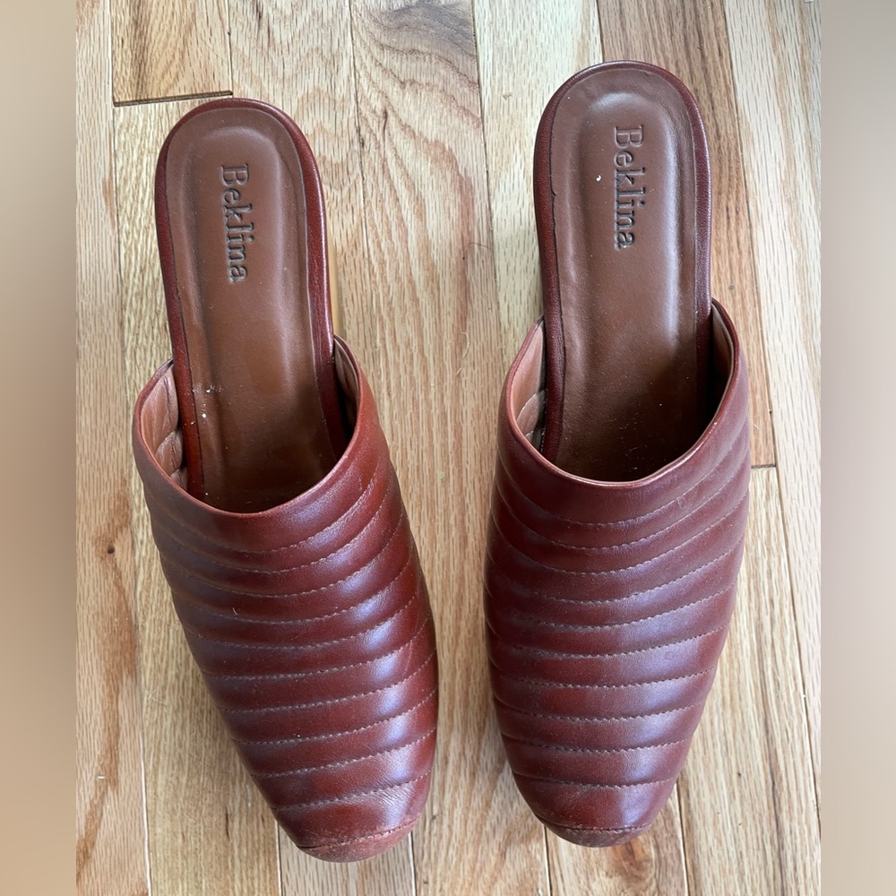 Beklina Brown Quilted Leather Clogs, size 11 - Picture 2 of 6